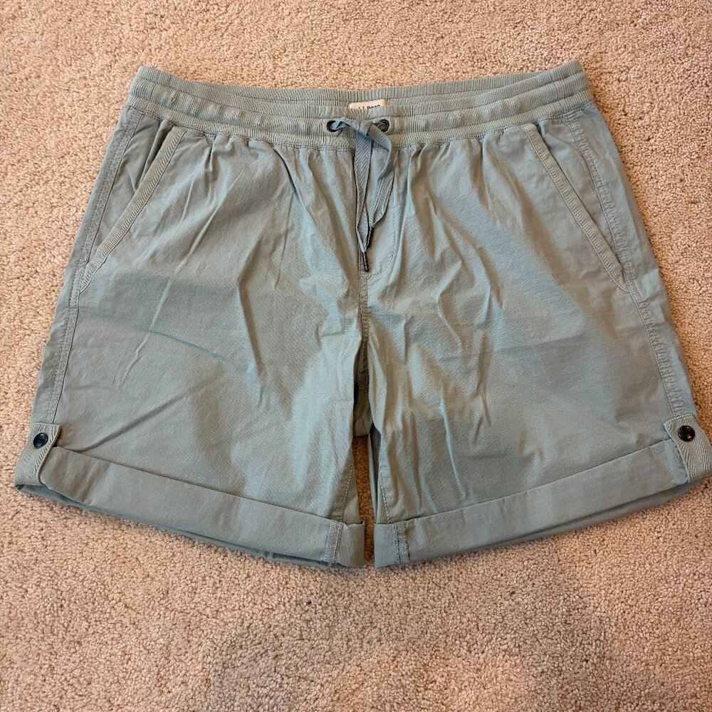 LLBean Drawstring Elastic Waist Cuffed Leg Side Pockets Bermuda Shorts Bottoms